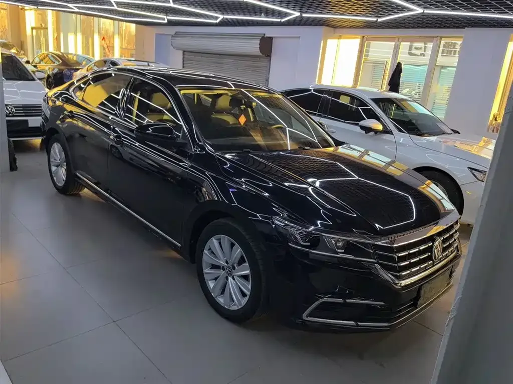 Volkswagen Passat 2021 из CN, фото 4