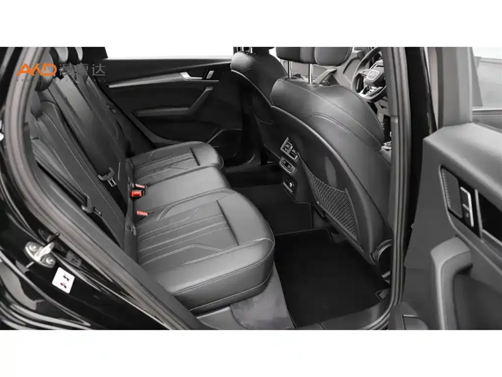 Audi Q5L 2024 из CN, фото 8