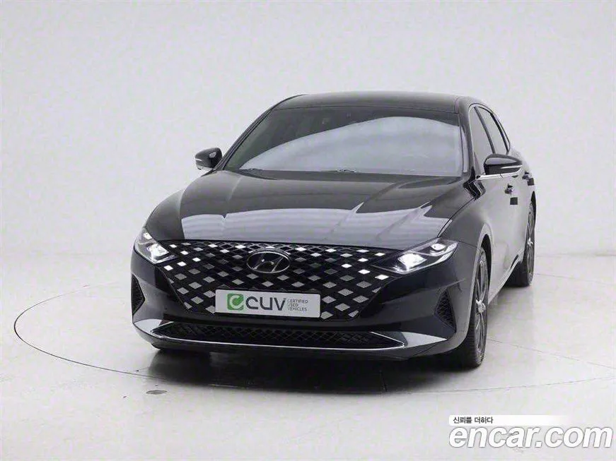Hyundai Grandeur — фото 1