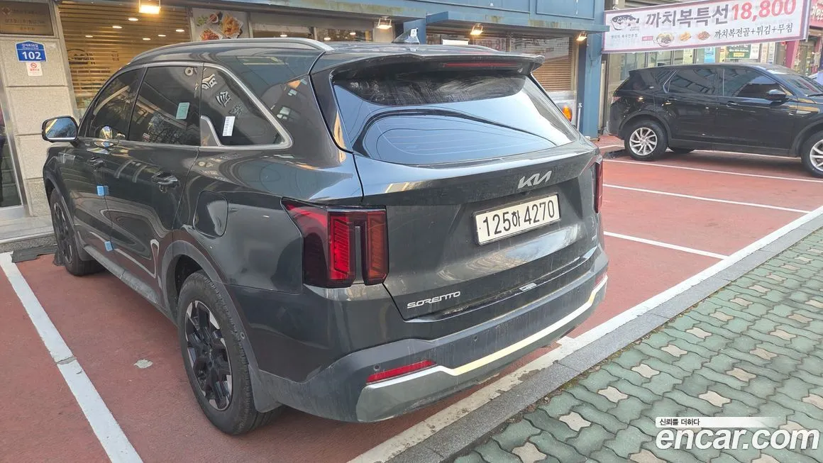 Kia Sorento — фото 4