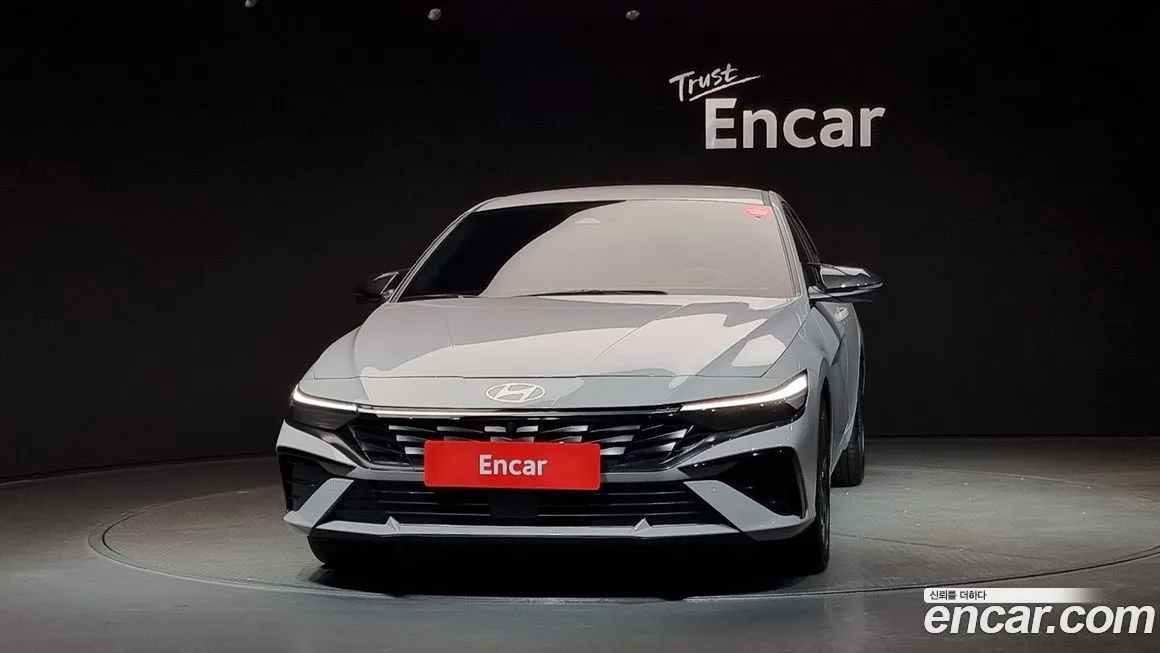 Hyundai AVANTE — фото 3