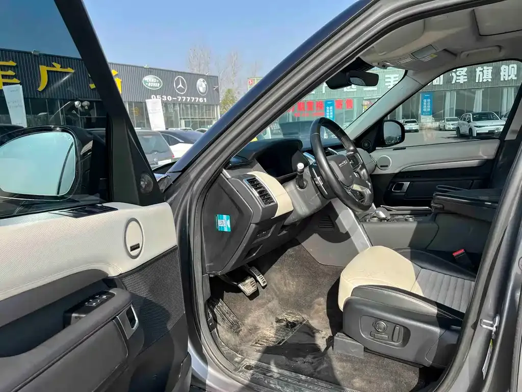 Land Rover Discovery 2021 из CN, фото 3