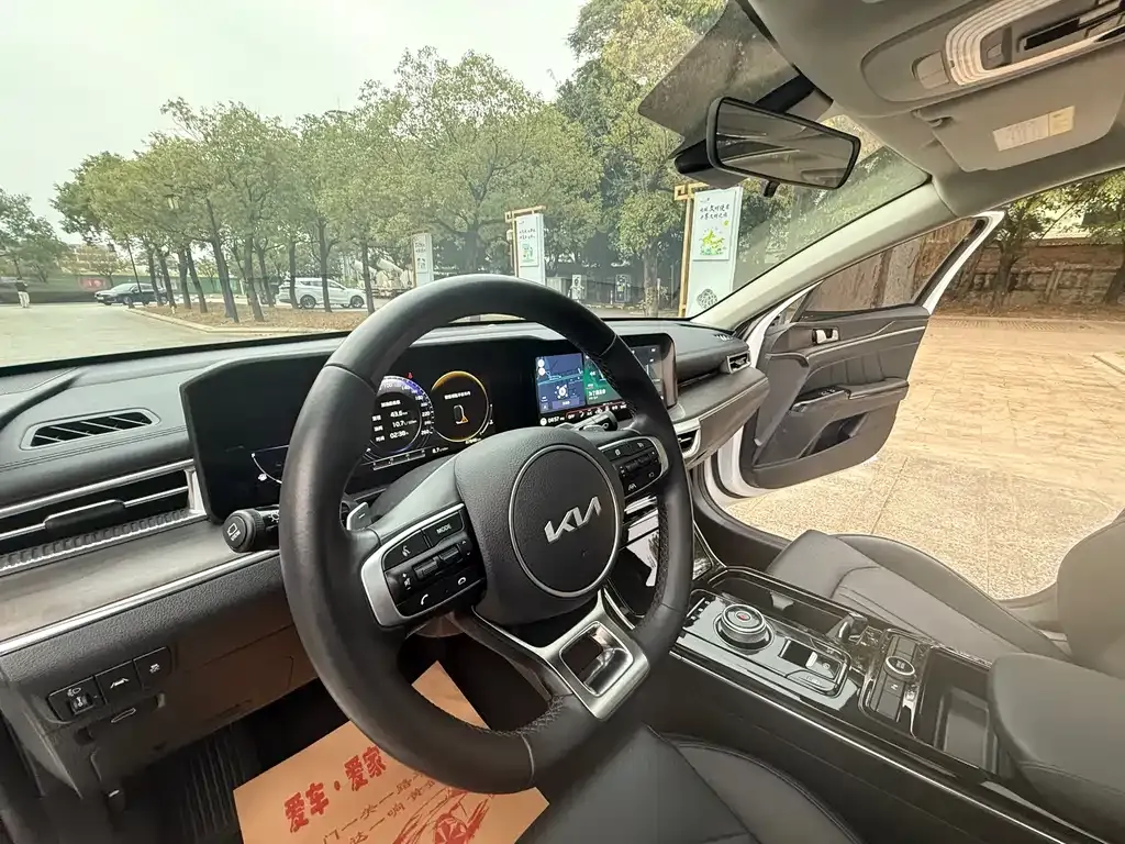 Kia K5 2023 из CN, фото 9