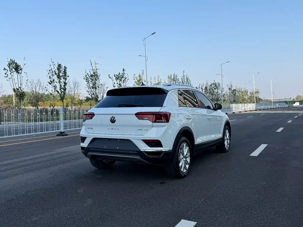Volkswagen T-Roc 2022 из CN, фото 10