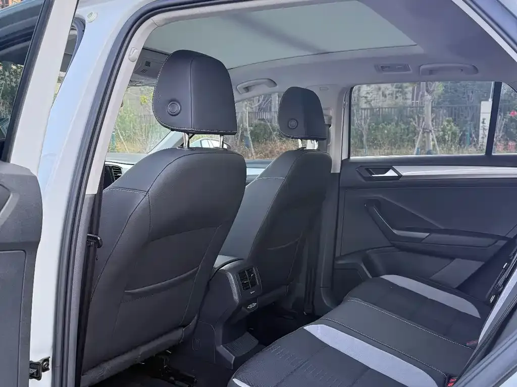 Volkswagen T-Roc 2022 из CN, фото 5