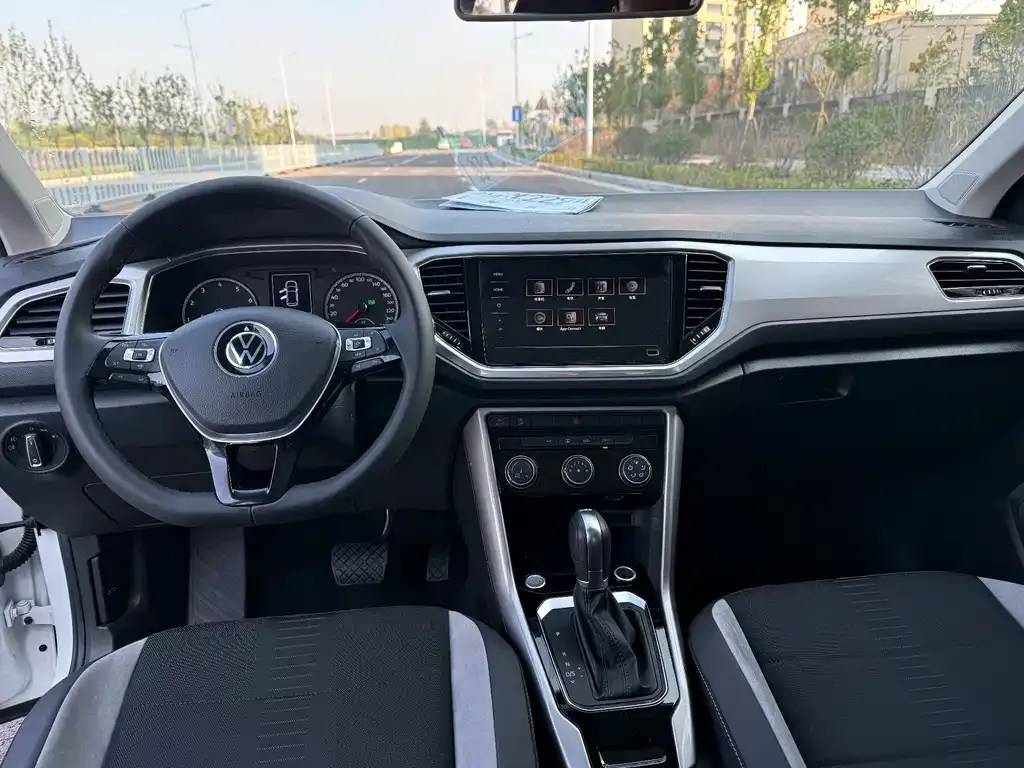 Volkswagen T-Roc 2022 из CN, фото 6