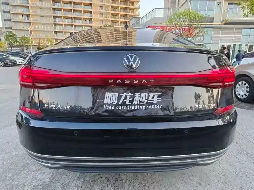 Volkswagen Passat — фото 5