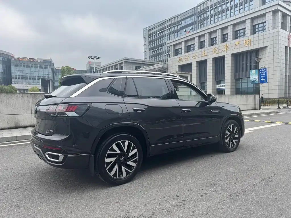 Volkswagen Tayron 2023 из CN, фото 5
