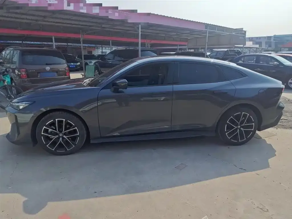 Changan UNI-V iDD 2024 из CN, фото 5