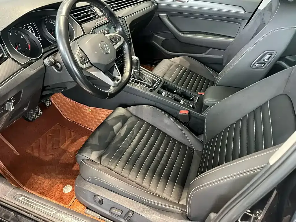 Volkswagen Magotan 2021 из CN, фото 9