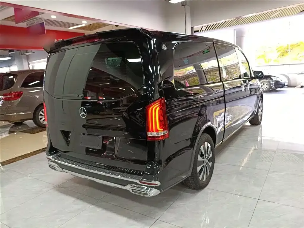 Mercedes-Benz Vito 2023 из CN, фото 7