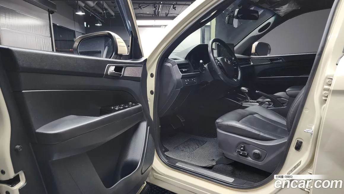 KG Mobility (Ssangyong) Rexton — фото 10