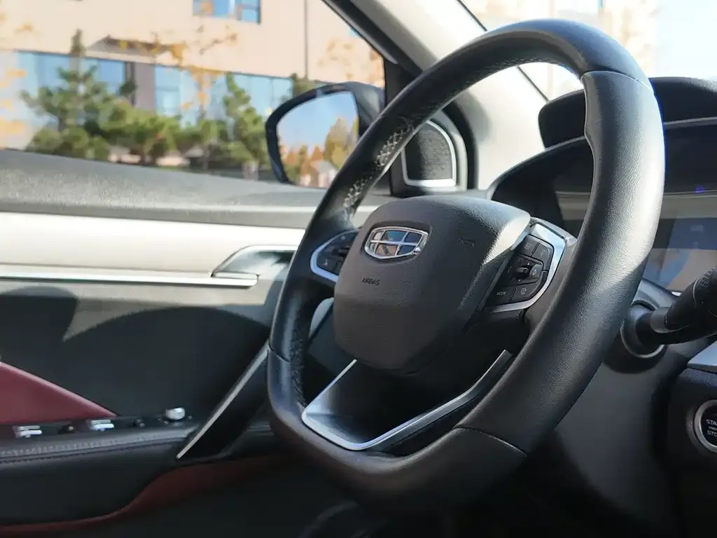 Geely Binyue 2022 из CN, фото 9