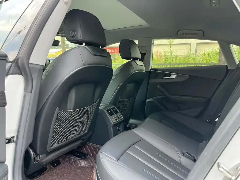 Audi A5 (Import) 2023 из CN, фото 9