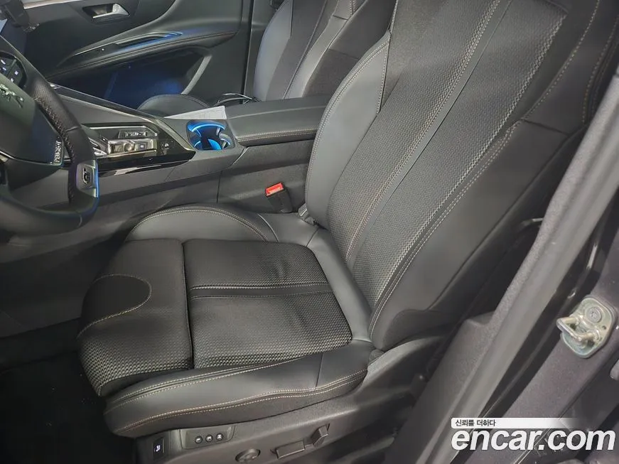 Peugeot 3008 2022 из KR, фото 10