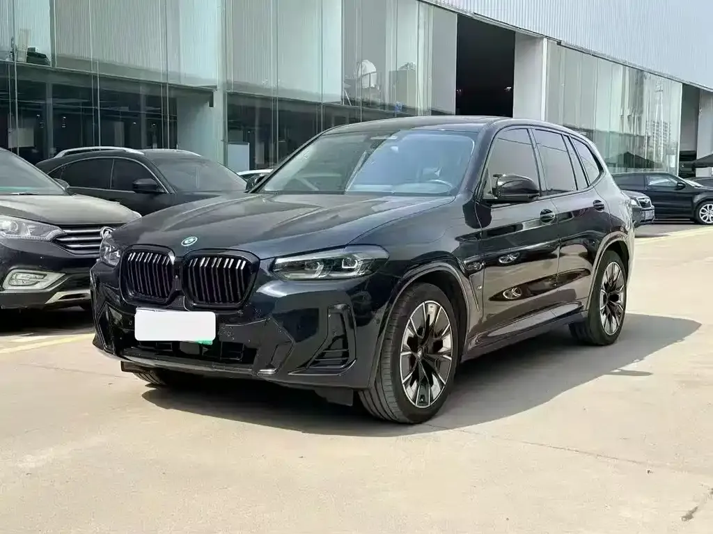 BMW iX3 2024 из CN, фото 1