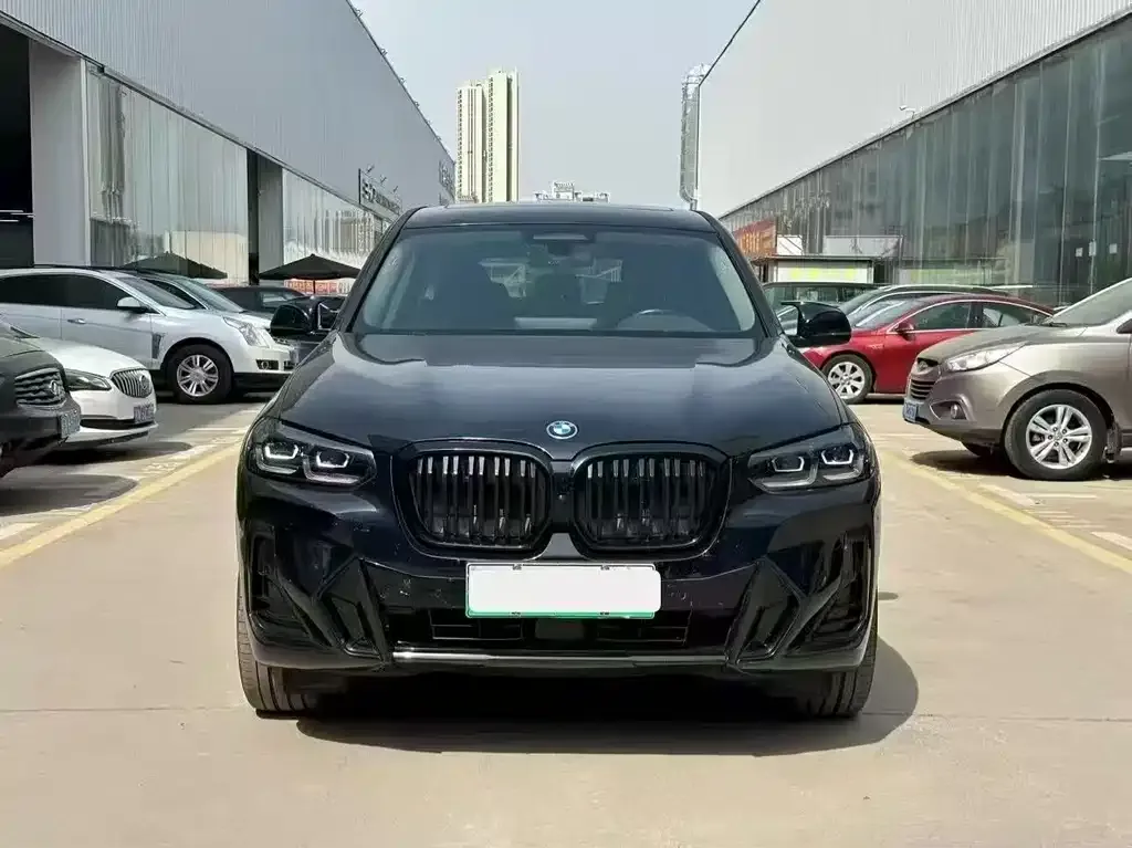 BMW iX3 2024 из CN, фото 2