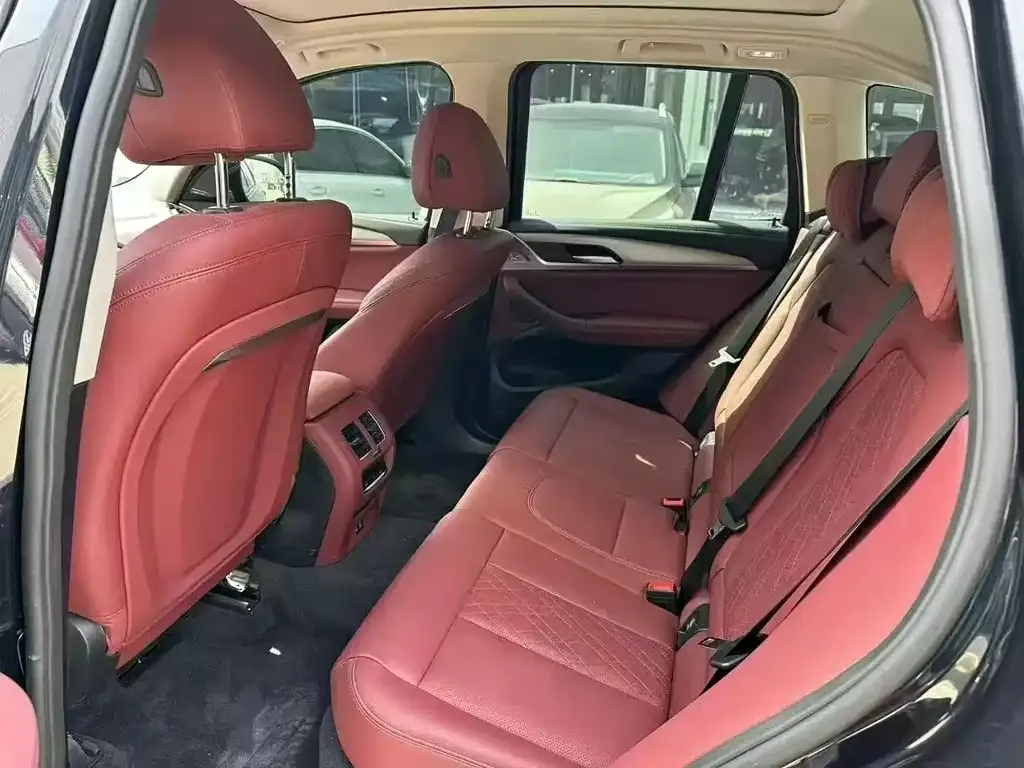 BMW iX3 2024 из CN, фото 6