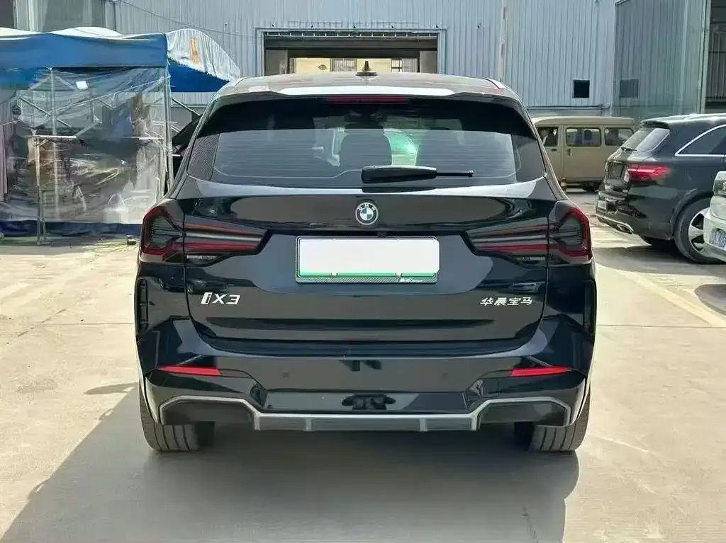 BMW iX3 2024 из CN, фото 8