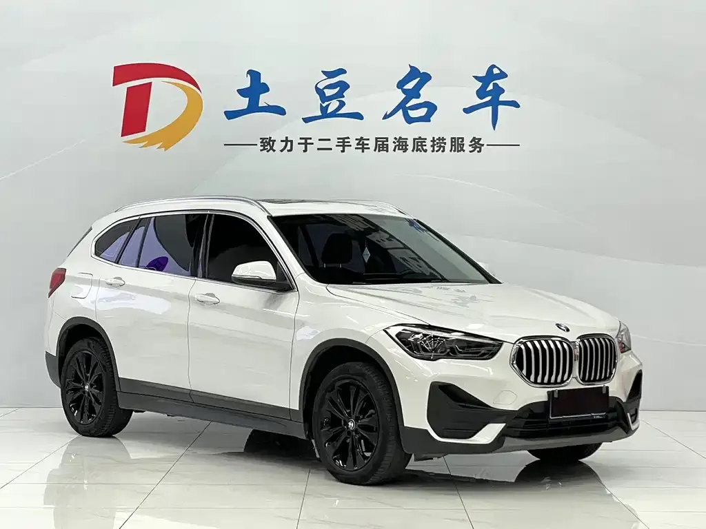 BMW X1 2021 из CN, фото 3