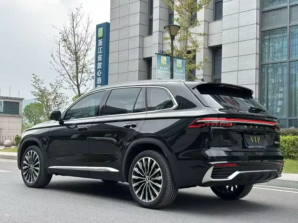 Geely Xingyue L — фото 7
