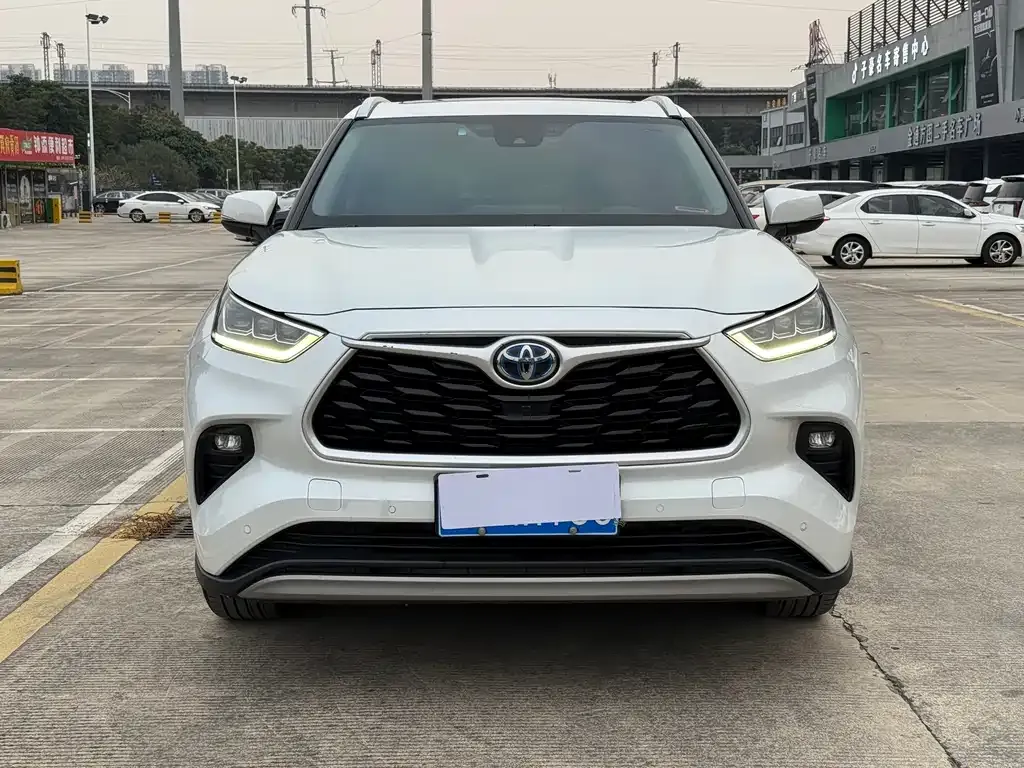 Toyota Highlander 2022 из CN, фото 3