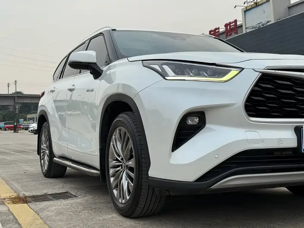 Toyota Highlander 2022 из CN, фото 4