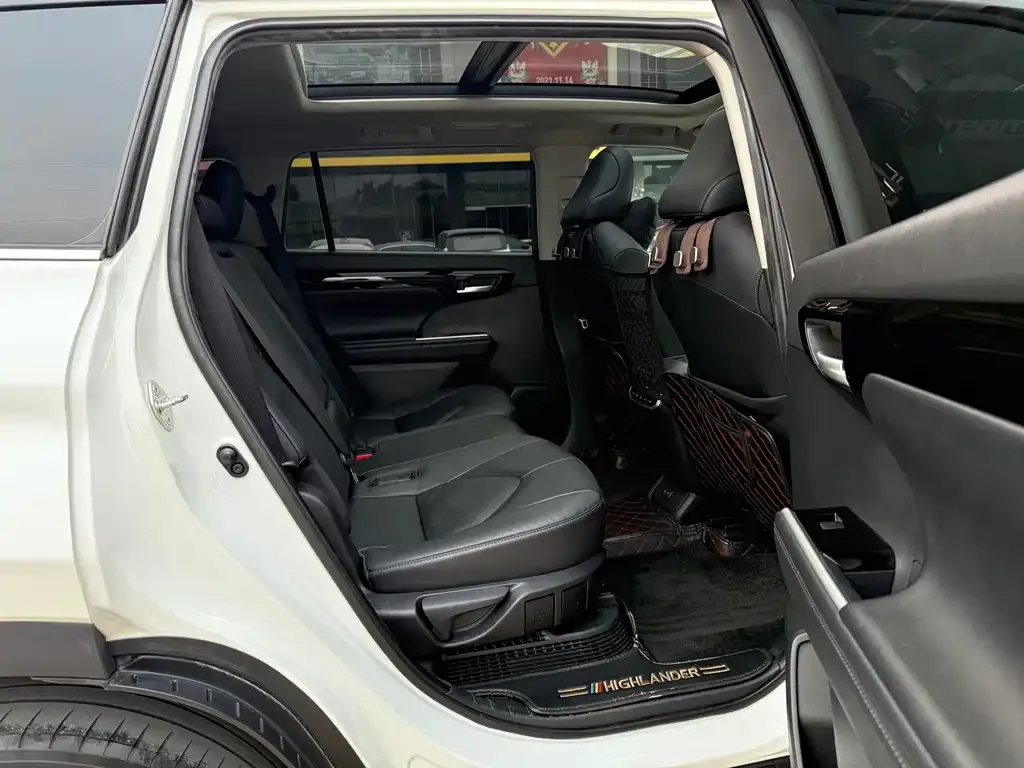 Toyota Highlander 2022 из CN, фото 9
