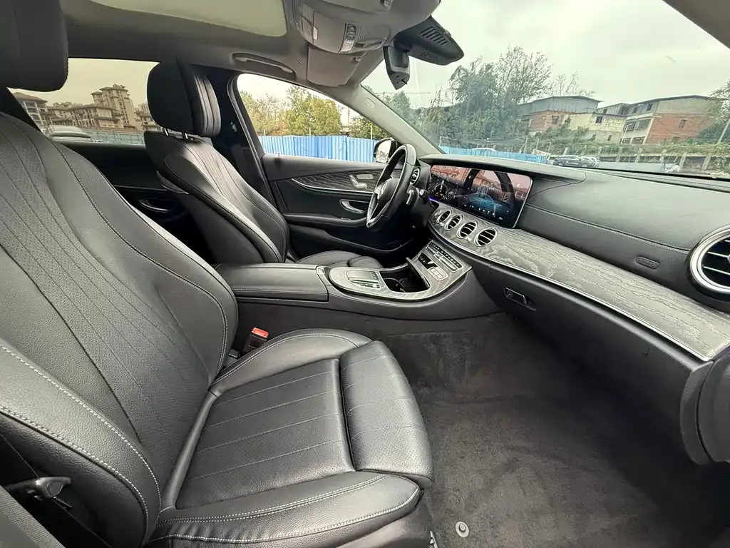 Mercedes-Benz E-Class 2021 из CN, фото 4