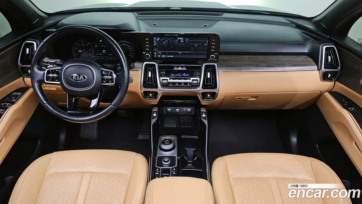 Kia Sorento — фото 7