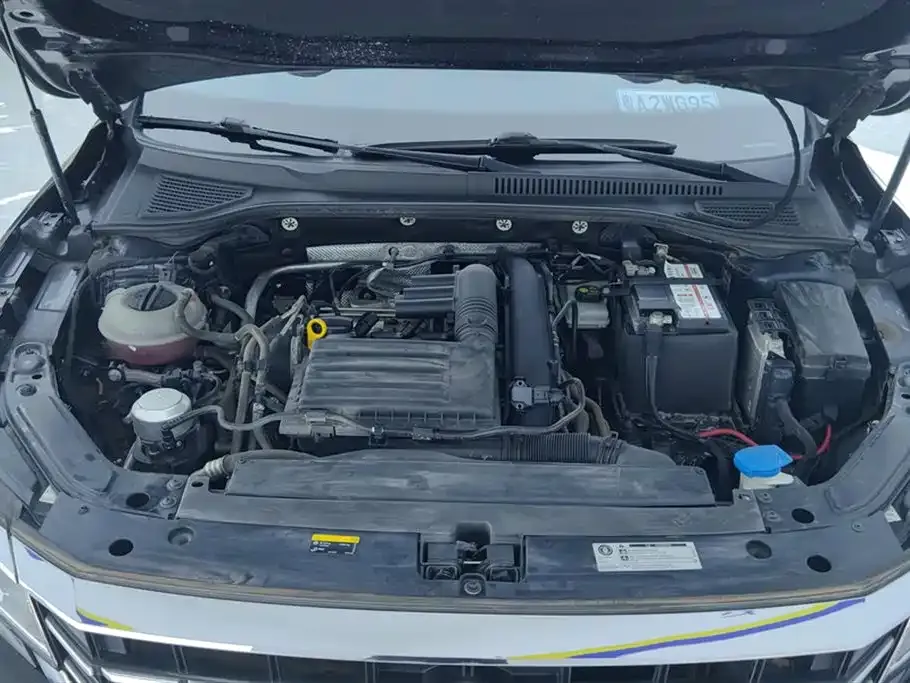 Volkswagen Passat 2021 из CN, фото 10