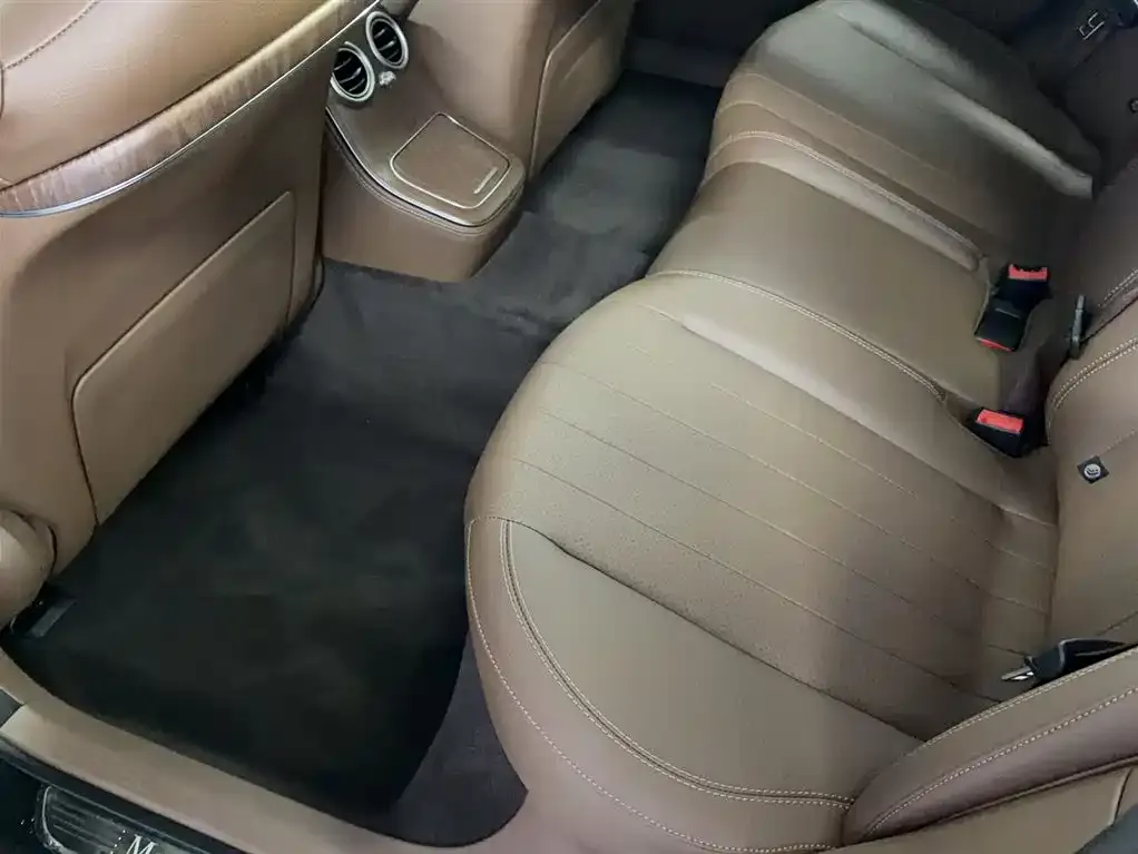 Mercedes-Benz E-Class 2022 из CN, фото 4