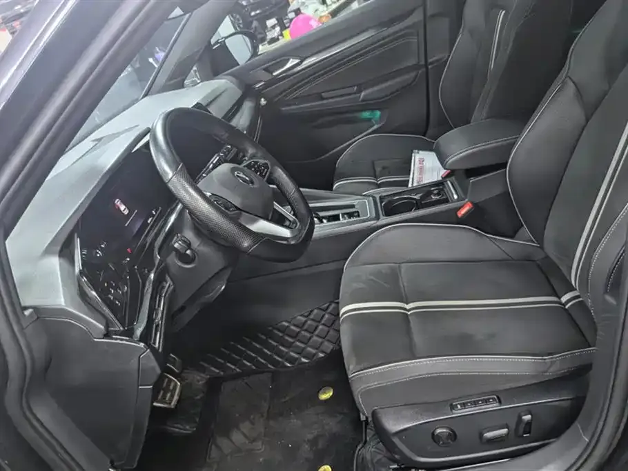 Volkswagen Golf 2022 из CN, фото 9