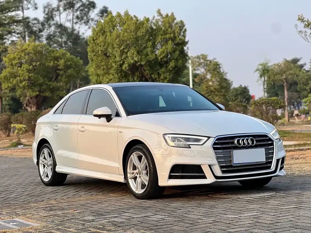 Audi A3 2021 из CN, фото 3