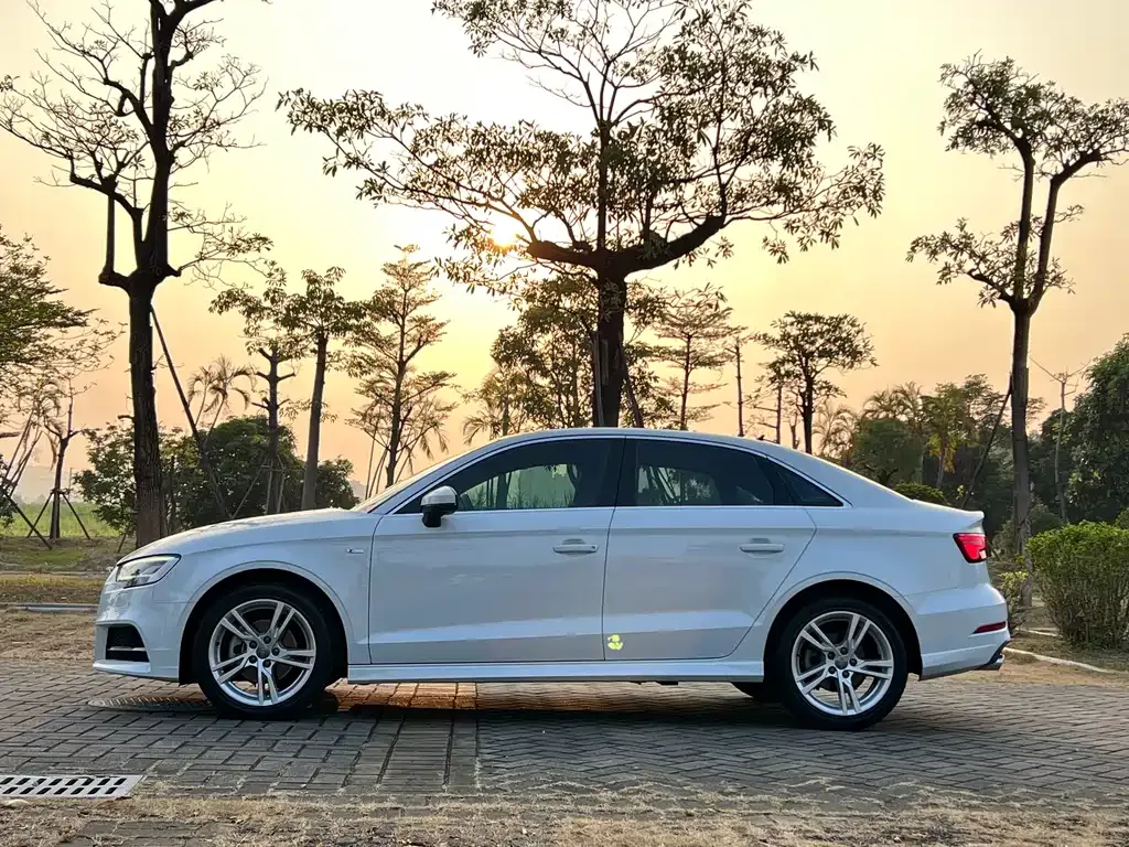 Audi A3 2021 из CN, фото 5