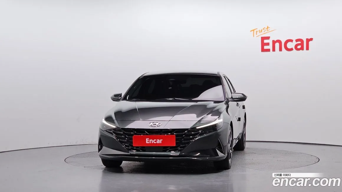 Hyundai AVANTE — фото 3