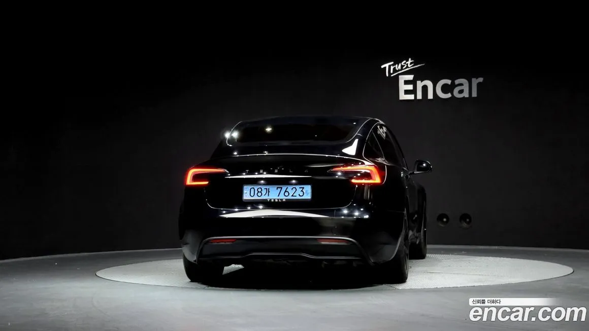 Tesla Model 3 2024 из KR, фото 4