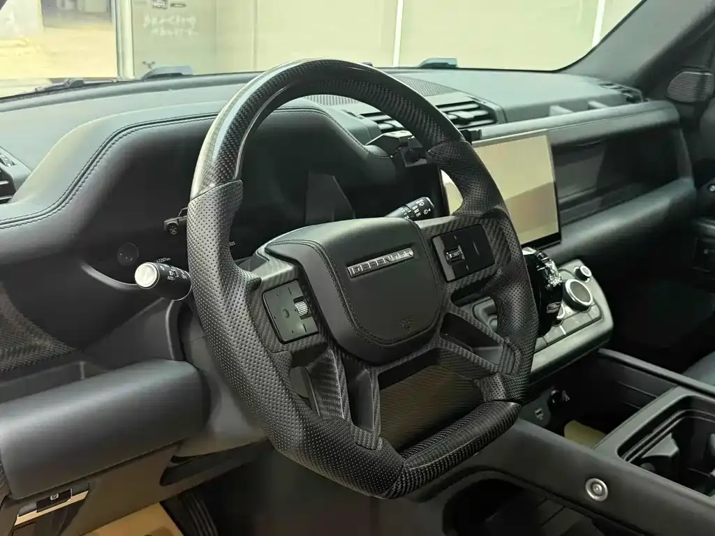 Land Rover Defender — фото 8