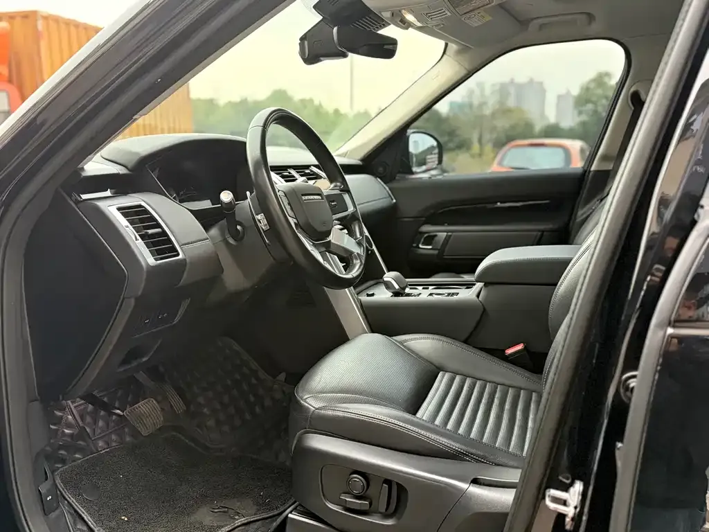 Land Rover Discovery 2021 из CN, фото 9