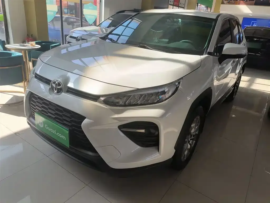 Toyota Wildlander 2024 из CN, фото 2