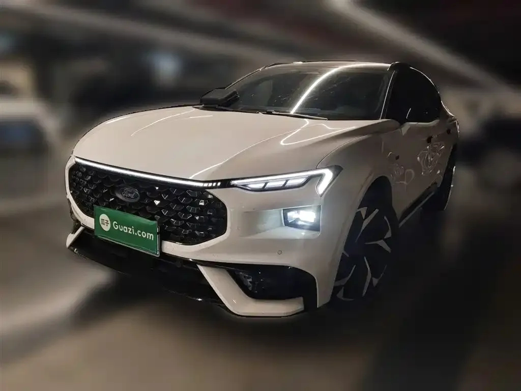 Ford Mondeo 2025 из CN, фото 2