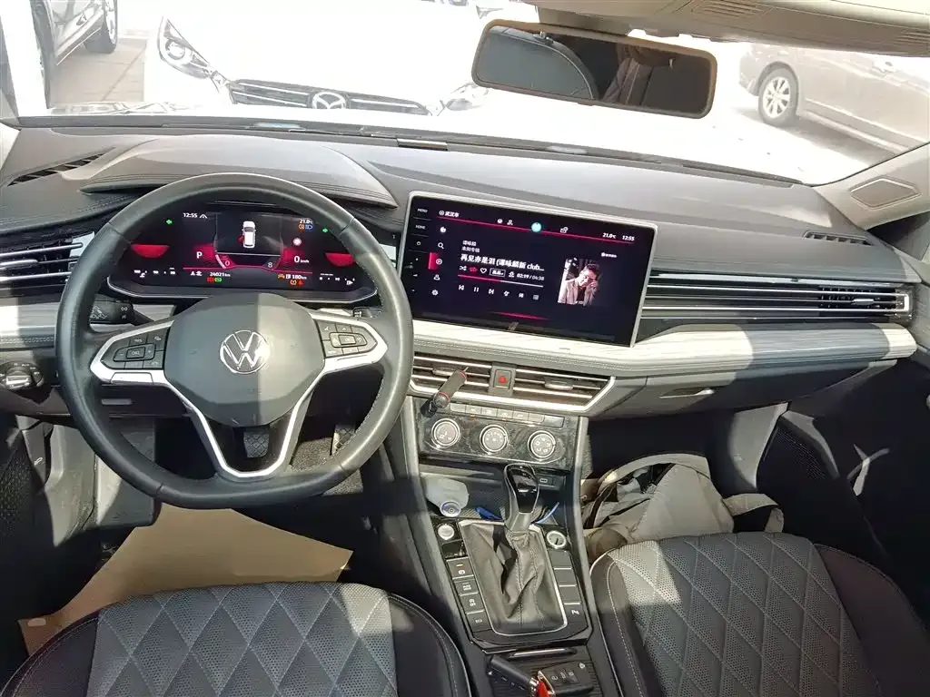 Volkswagen Sagitar 2023 из CN, фото 10