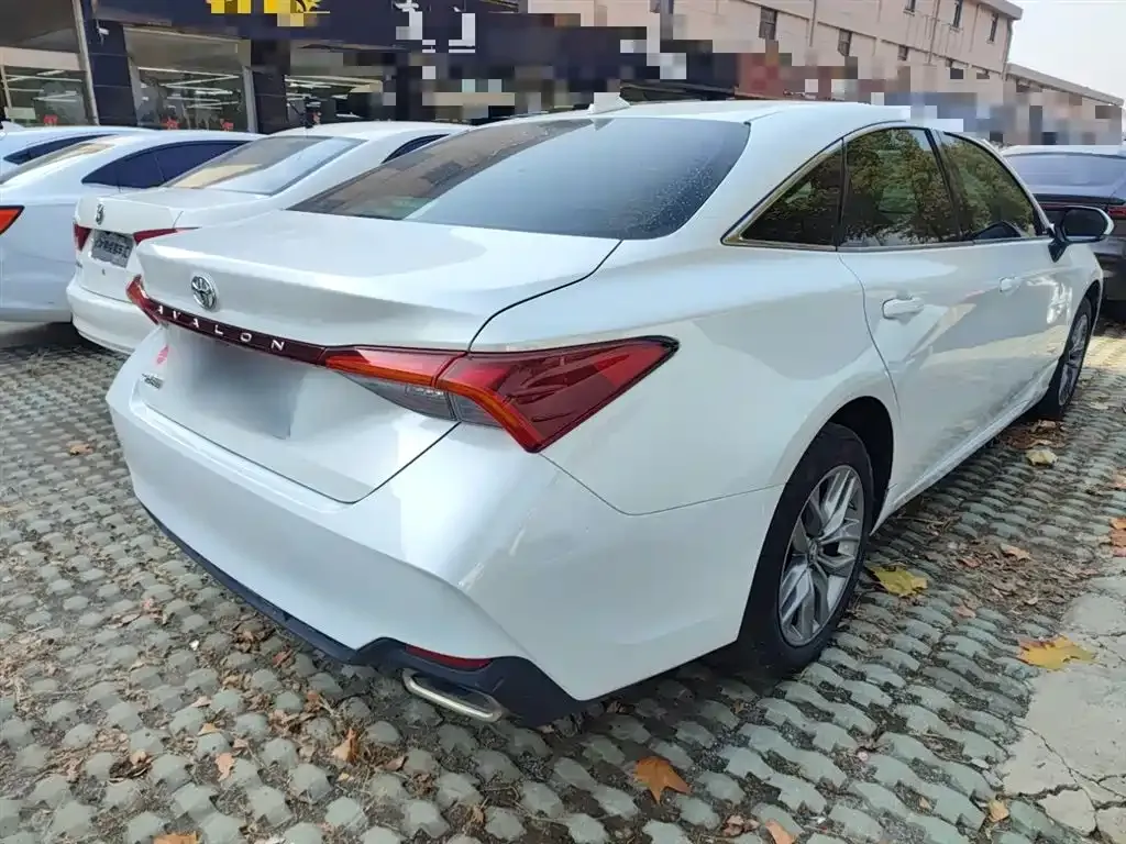 Toyota Avalon 2021 из CN, фото 7