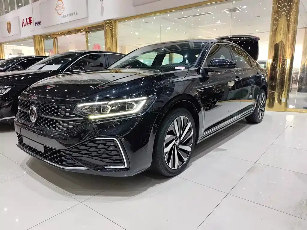 Volkswagen Passat 2021 из CN, фото 1