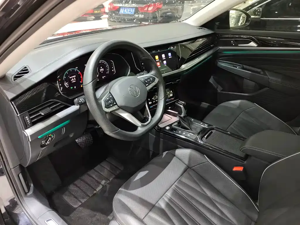 Volkswagen Passat 2021 из CN, фото 4