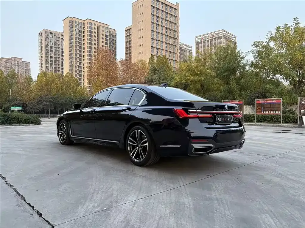 BMW 7 Series 2021 из CN, фото 5
