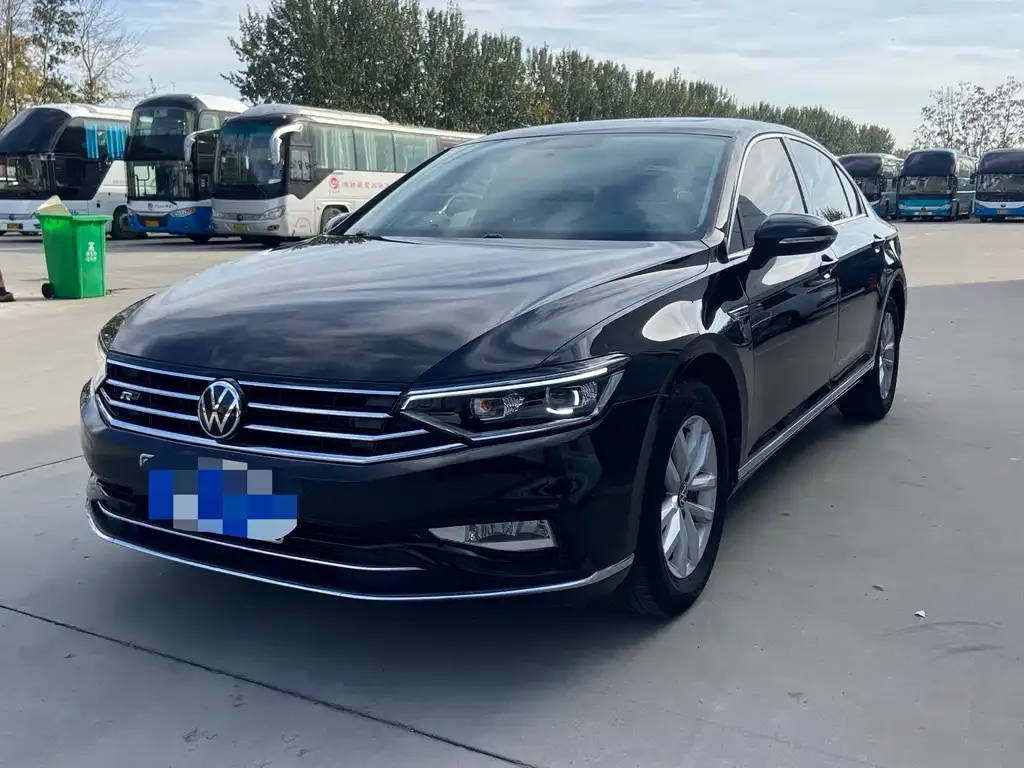 Volkswagen Magotan 2022 из CN, фото 1