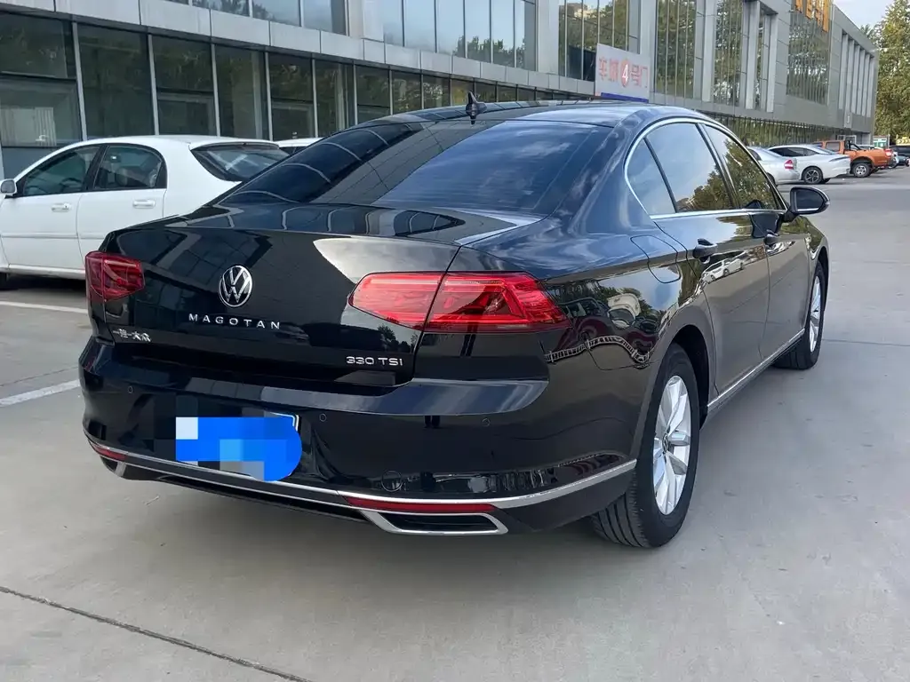 Volkswagen Magotan 2022 из CN, фото 10