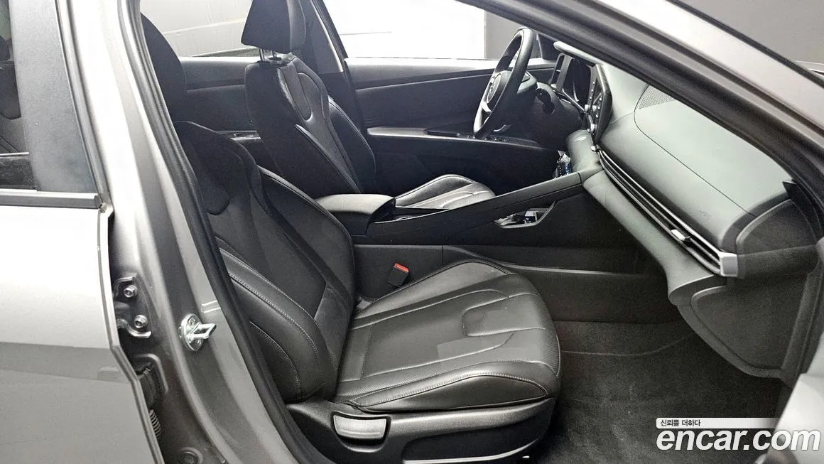 Hyundai AVANTE — фото 10