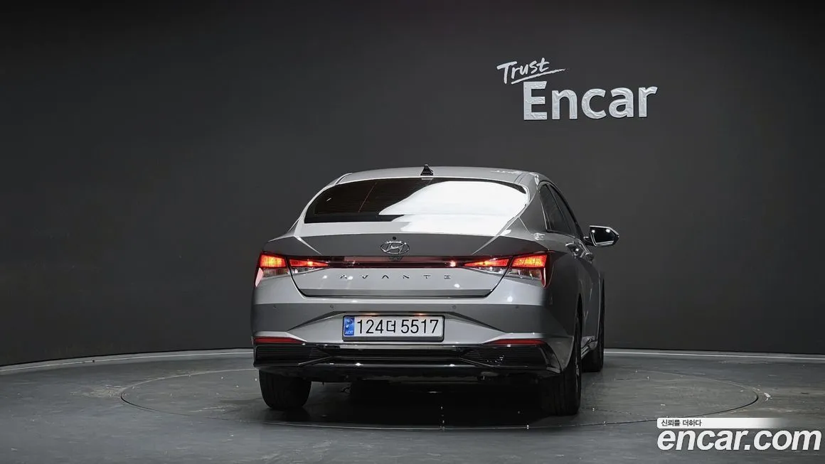 Hyundai AVANTE — фото 4